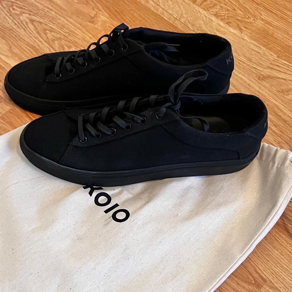 Men's Koio Capri in Black Canvas Low Top Sneakers